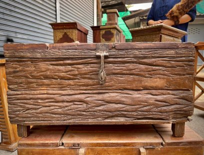 BX16 Antique Box with Beautiful Natural Patina