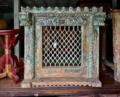 CL9 Wooden Console with Iron Decor