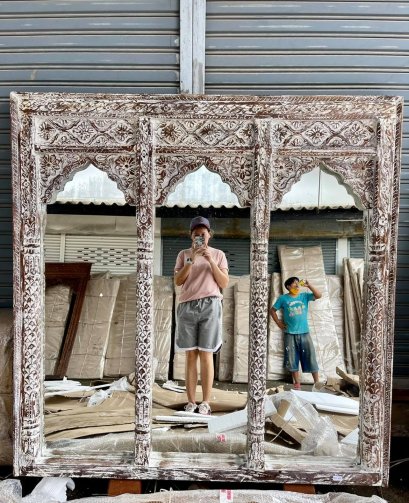 MR7 White Carved Arch Mirror 3 Panels