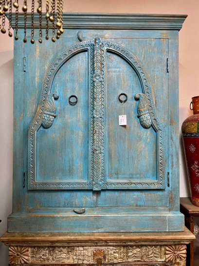 Cabinet with Arch Doors in Blue