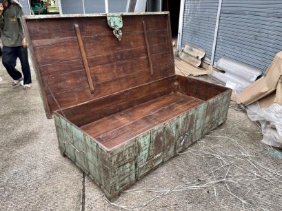 BX14 Antique Wooden Box
