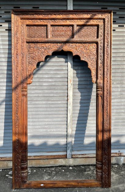 Vintage Arch Gate with Hand Carving