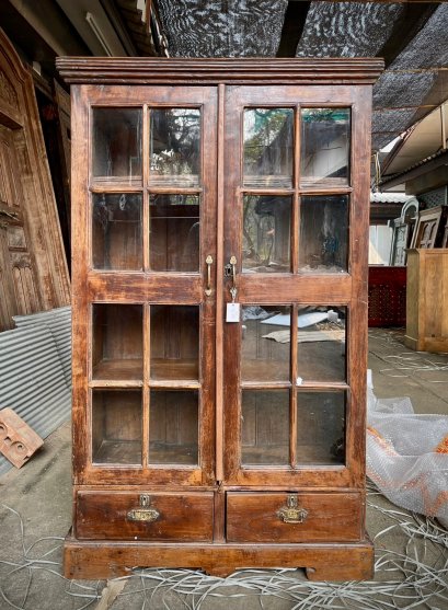 ตู้กระจกไม้สักอินเดียทรงสูงคลาสสิค