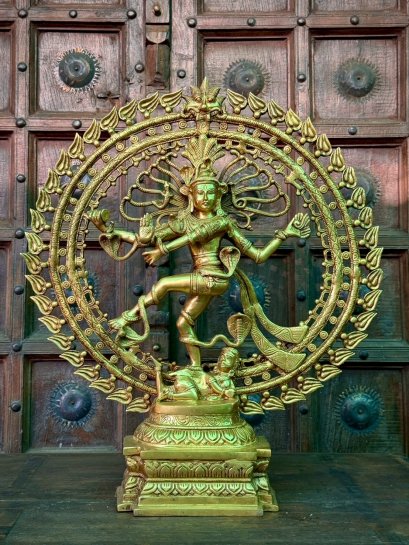 ศิวะนาฏราช เทพศิวะทองเหลืองสีทองสวยอร่าม