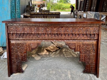 CL83 Carved Console Table