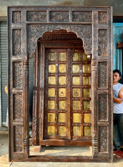 Spectacular Wooden Arch Entryway Gate Fully Carving