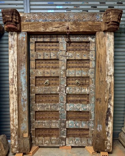 Stunning Vintage Door in Red and White Color