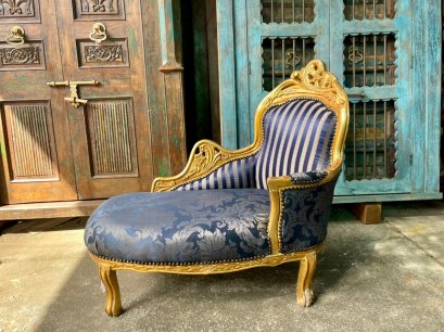 CS18 French Style Daybed with Dark Blue Fabric