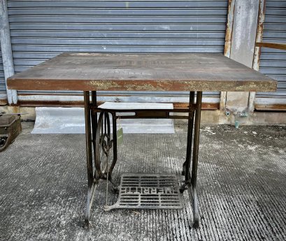 CT20 Vintage Coffee Table Iron Legs