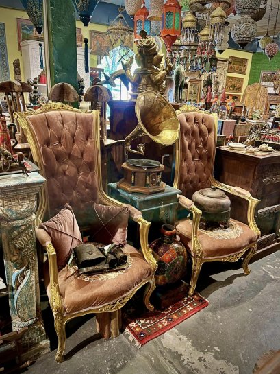 Luxury French Armchairs Set of 2 Pink and Golden