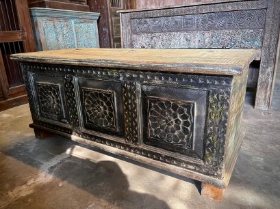 BX57 Black Chest Carved Flowers