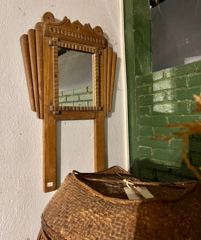 MR133 Unique Carved Wall Mirror