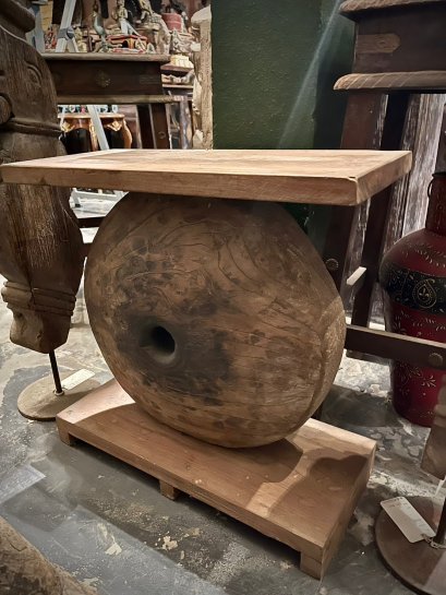 STB34 Wooden Side Table With Old Wheel