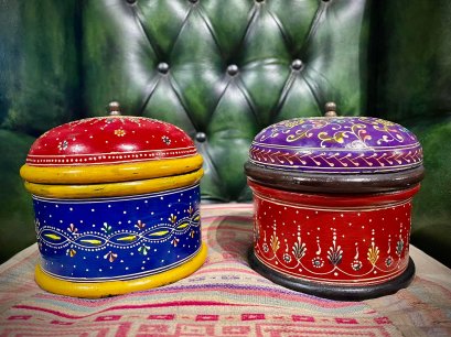 DCI44 Colorful Painted Round Box
