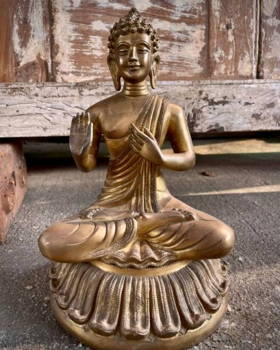 BRI21 Peaceful Sitting Buddha Brass Statue