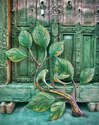 DCI88 Painted Iron Tree with Birds