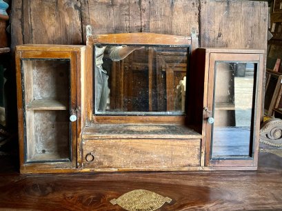 Vintage Wall Mirror Cabinet