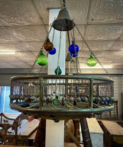 DCI211 Oriental Pendant Filigree Lamp with Crystal Glass Decor