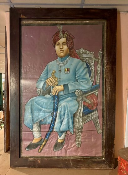 ภาพชายอินเดียกรอบไม้ขนาดใหญ่