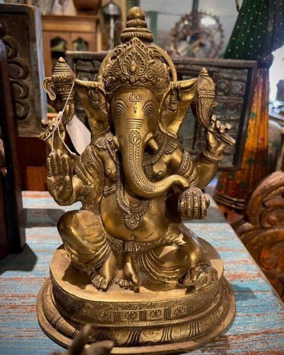 พระพิฆเนศสี่กรงานทองเหลืองละเอียด