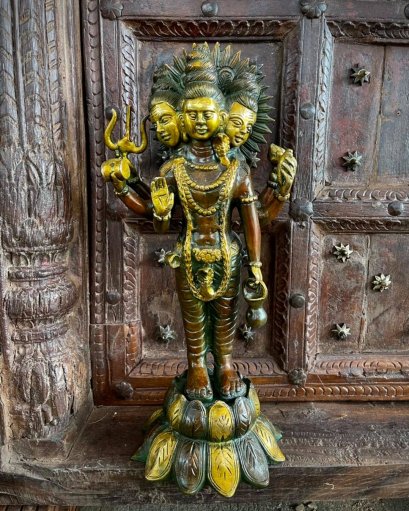 เทวรูปทองเหลืองเก่าพระแม่กาลี 3 เศียร