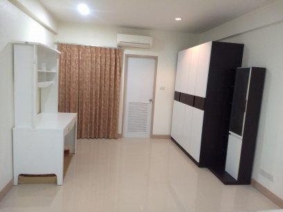 ให้เช่า ห้องพัก คอนโด โครงการทองธนาเพลส  เดือนละ 5000.-