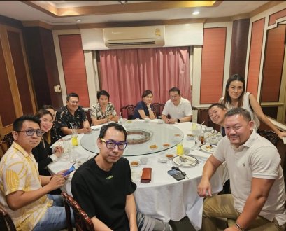 ขอบคุณ ลูกค้า  # Classic cars  VS  Super cars #