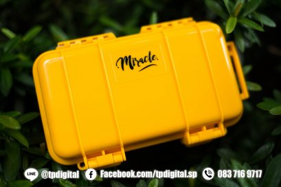 สกรีนกล่องพลาสติก สกรีนโลโก้ลงบนกล่องพลาสติกสีเหลือง ลาย Misacle