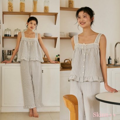 เซตชุดนอนพร้อมซับใน รุ่น Floral Vintage Camisol Set