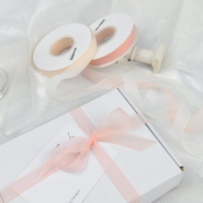 ริบบิ้น ขนาด 2.5 ซม. ความยาว 18 หลา ริบบิ้นตกแต่ง ริบบิ้นไหม