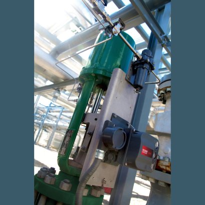 มียอดซื้อ Emerson 3 ล้านหน่วยแล้ว (Digital Valve Controller)