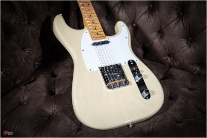Fender Parallel Universe Whiteguard Stratocaster!