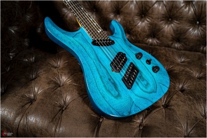 Ormsby Run10 Sx Carved Gtr Multiscale.