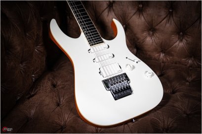 Ibanez Prestige rg5440c-pw Japan