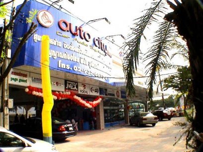 ออโต้ซิตี้ (#ถนนประดิษฐ์มนูธรรม #เลียบทางด่วนเอกมัย-รามอินทรา #ลาดพร้าว #บางกะปิ)