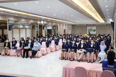 พิธีปฐมนิเทศนิสิตคณะพยาบาลศาสตร์ วัชรพล มหาวิทยาลัยเวสเทิร์น วิทยาเขตวัชรพล ชั้นปีที่ 3