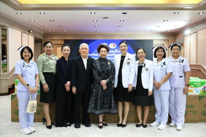 คุณประวิทย์ และคุณอรัญญา มาลีนนท์ เข้าเยี่ยมบำรุงขวัญทหารผ่านศึกที่ได้รับบาดเจ็บจากการปฏิบัติหน้าที่ 