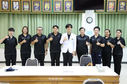  รับวัคซีนแบบอุ่นใจ และปลอดภัย โดยทีมบุคลากรทางการแพทย์ รพ.ผศ. ️