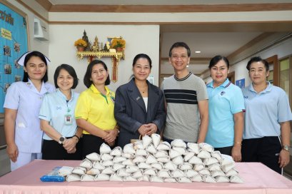 คุณชลิดา ลอยชื่น ทำบุญ ทำบุญมอบก๊วยเตี๋ยวแห้ง จำนวน 70 ชุด