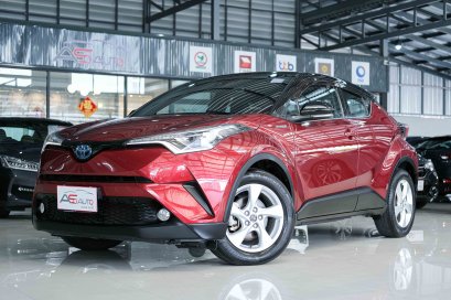 TOYOTA C-HR 1.8 HYBRID HIGH