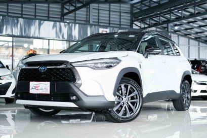 TOYOTA COROLLA CROSS 1.8 HEV PREMIUM SAFETY 6OTH ANNIVERSARY