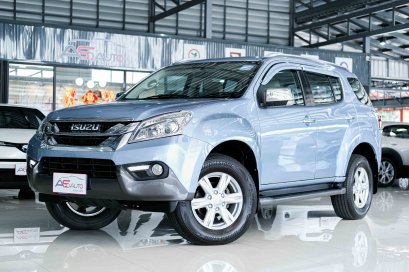 ISUZU MU-X 3.0 4WD DVD NAVI