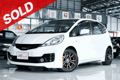 HONDA JAZZ 1.5 V