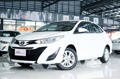 TOYOTA YARIS ATIV 1.2 E