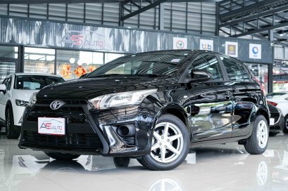 TOYOTA YARIS 1.2 J