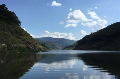 ล่องแพเขื่อนภูมิพล อ.สามเงา จ.ตาก                                                                                                                                                                                                                              