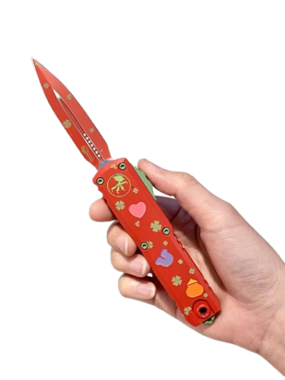 Microtech UTX-85 GEN IV D/E St. Patrick's Day Handle - Red Blade - UV Reactive (12324-1 SPDS)