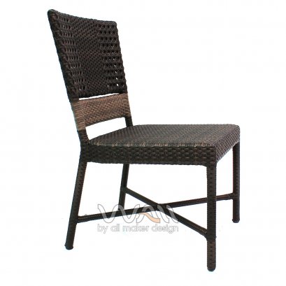 เก้าอี้หวายเทียม