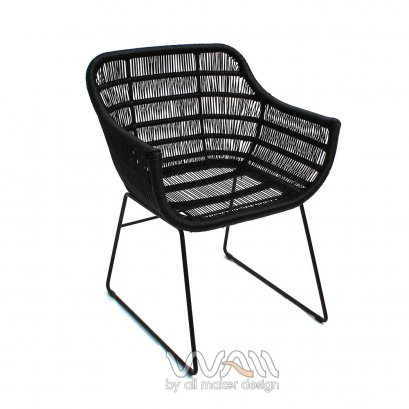 เก้าอี้หวายเทียม