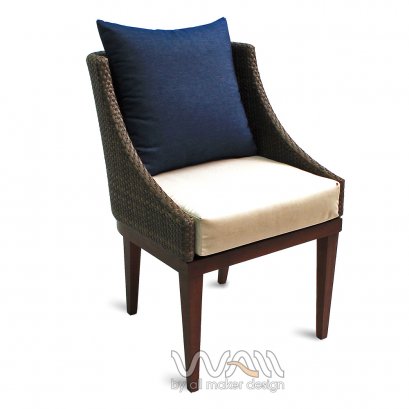 เก้าอี้หวายเทียม